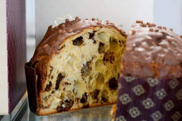 Panettone artigianale al cioccolato confezione scatola regalo 1 kg