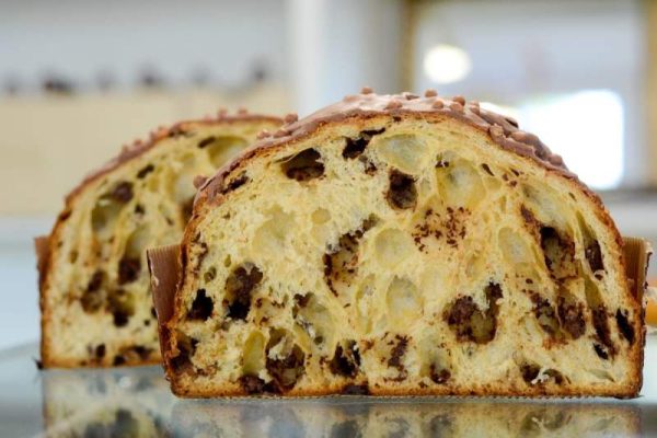 Panettone artigianale al cioccolato confezione scatola regalo 1 kg